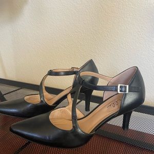 Women’s pumps/Abella/DSW/Size 9